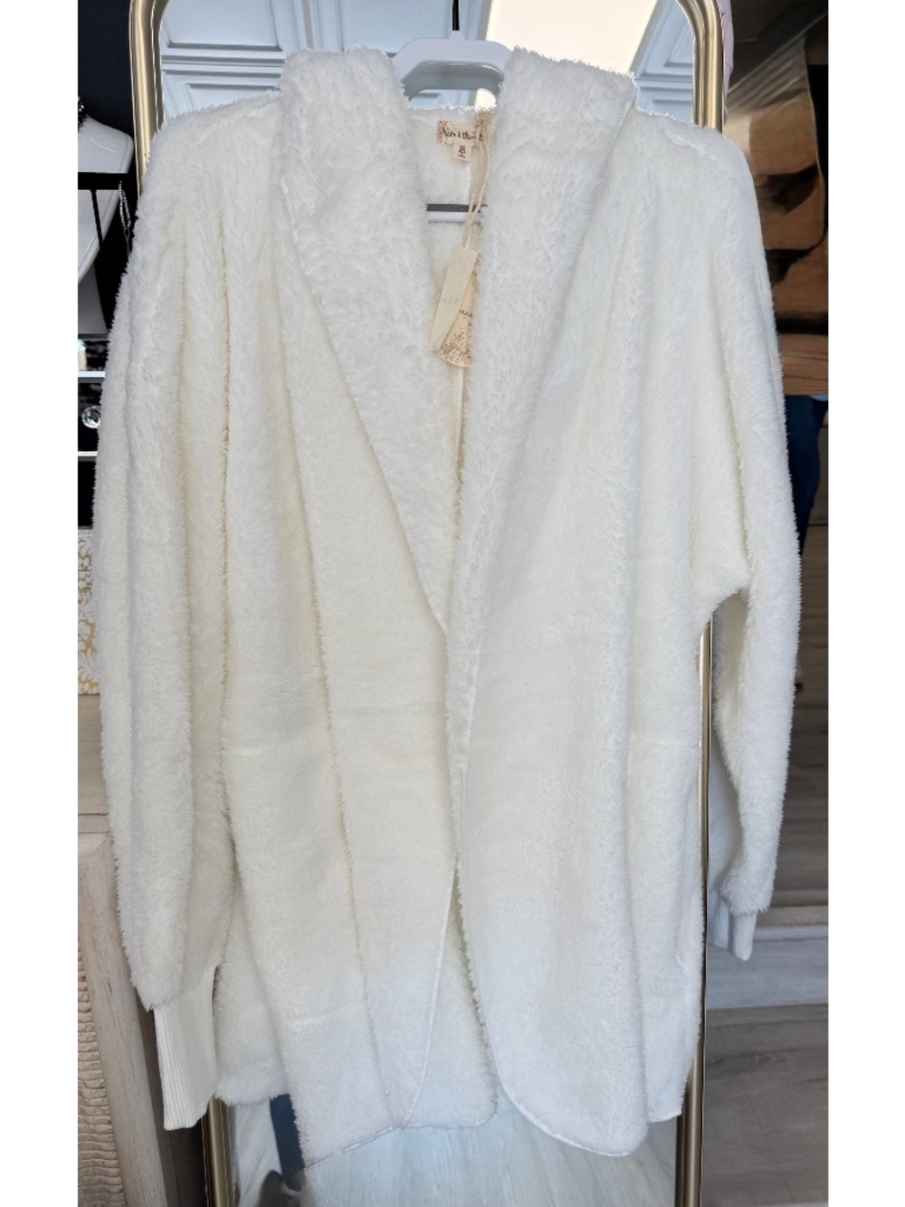 Hem & Thread Teddy Bear coat with good